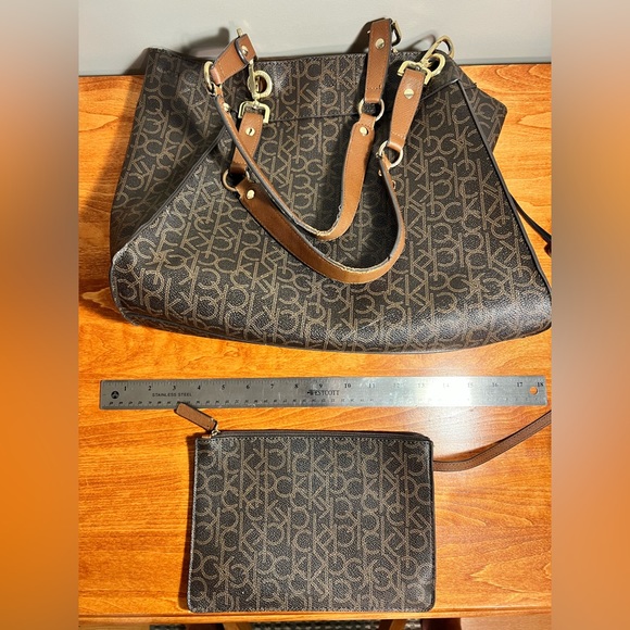 Calvin Klein Large Brown Tote - Picture 12 of 13